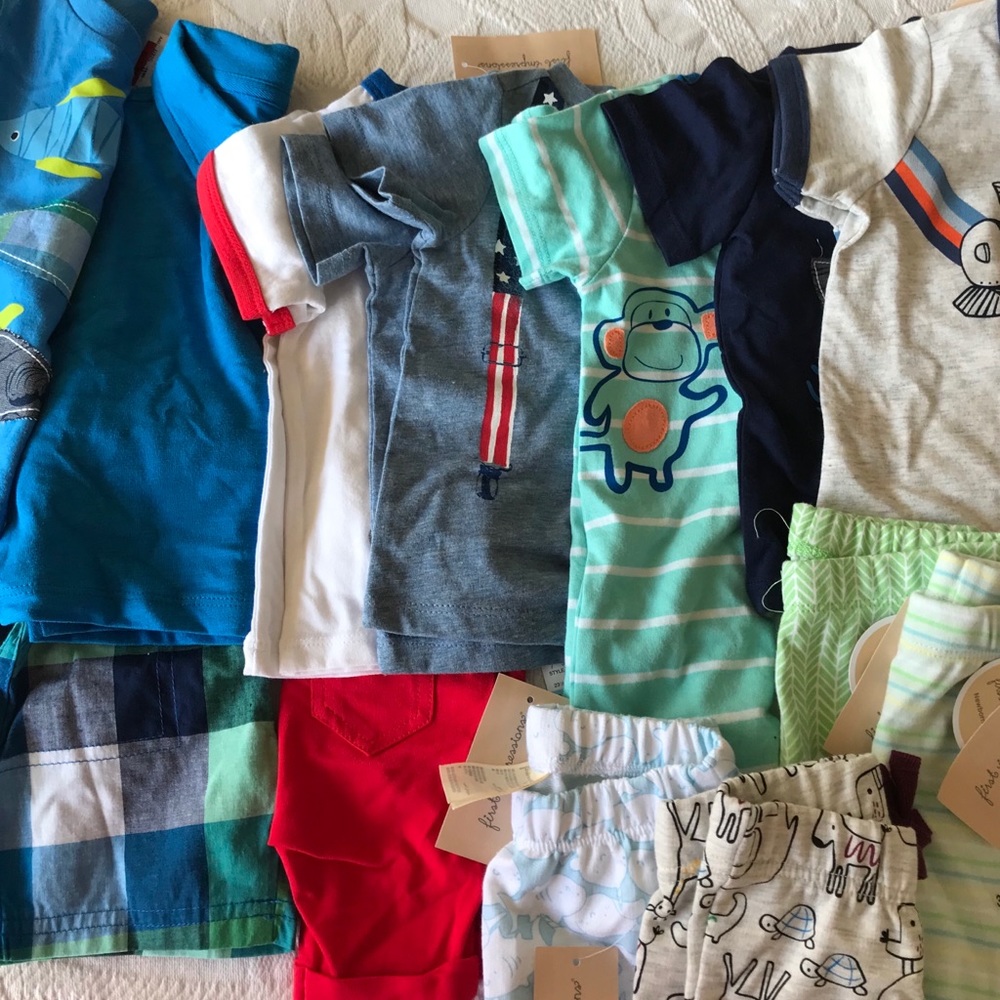 16 pieces boys shorts and tops 3-6months